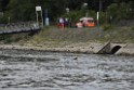 Uebung BF Taucher und Presse Koeln Zoobruecke Rhein P076